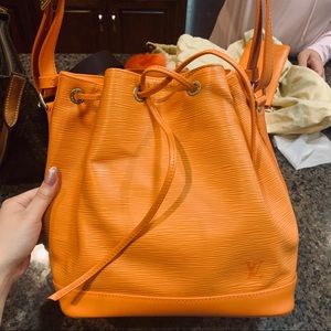Louis Vuitton Neonoe MM bag